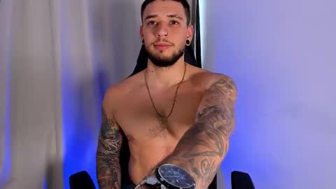 matteosantino25 online show from February 20, 6:41 pm