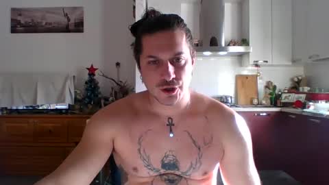 matteushh87 online show from January 7, 8:45 am