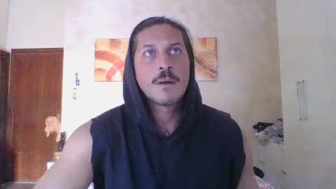 Snapshot of matteushh87 chatting on July 7, 3:49 pm matteushh87 online show from July 7, 3:49 pm