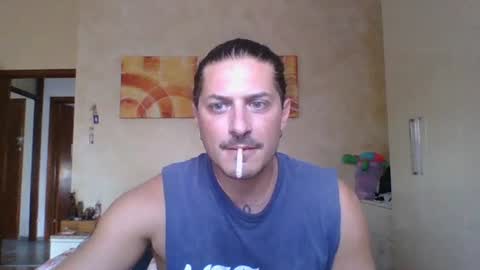 Snapshot of matteushh87 chatting on August 2, 5:22 pm matteushh87 online show from August 2, 5:22 pm