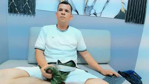 Matthew online show from May 29, 9:13 pm