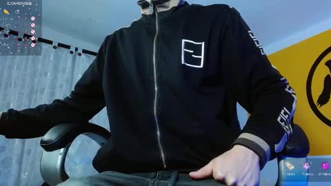 Snapshot of matthewboy_ chatting on February 11, 3:50 am MatthewBoy online show from February 11, 3:50 am