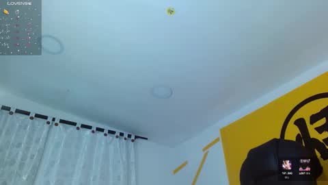 Snapshot of matthewboy_ chatting on February 13, 6:41 am MatthewBoy online show from February 13, 6:41 am