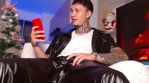 Matt online show from November 29, 12:35 am