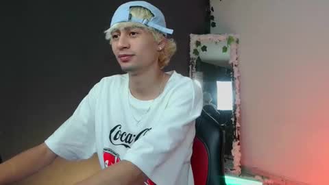 mattias     online show from October 23, 5:12 pm