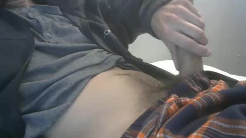 Snapshot of mattj318 chatting on February 6, 6:11 pm mattj318 online show from February 6, 6:11 pm