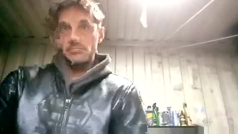 mattlesnake_101 online show from February 26, 7:57 pm