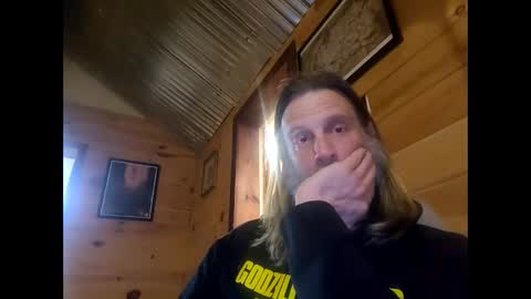 Snapshot of mattman82666 chatting on January 5, 11:59 am mattman82666 online show from January 5, 11:59 am