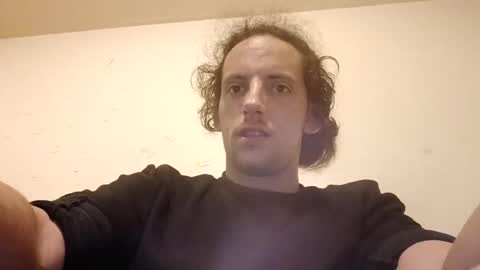Snapshot of mattphewjoneqs chatting on January 7, 12:13 am mattphewjoneqs online show from January 7, 12:13 am