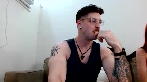 Snapshot of mattxxxceptional chatting on January 6, 6:39 am mattxxxceptional online show from January 6, 6:39 am