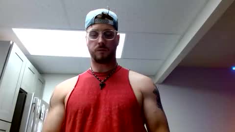 Snapshot of mattxxxceptional chatting on February 19, 12:17 am mattxxxceptional online show from February 19, 12:17 am