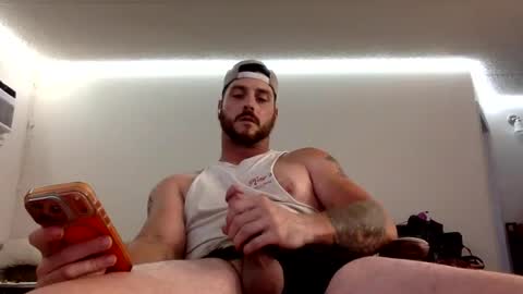 Snapshot of mattxxxceptional chatting on July 24, 1:36 am mattxxxceptional online show from July 24, 1:36 am