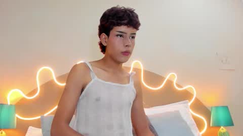  M A T T Y  online show from October 9, 7:45 pm