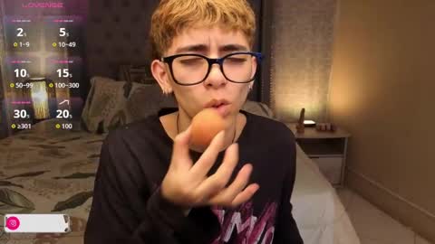 matty_spark online show from September 30, 2:33 pm