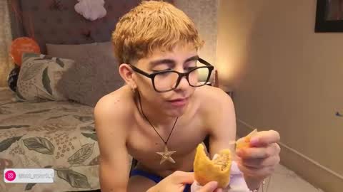 matty_spark online show from October 15, 1:33 pm