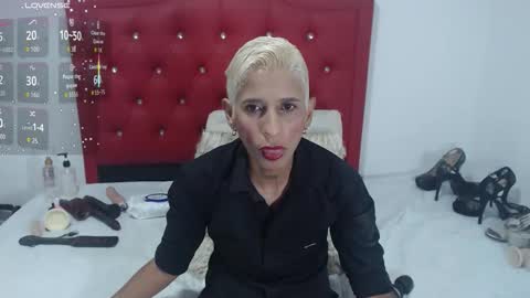 mature2023 online show from February 11, 7:19 pm