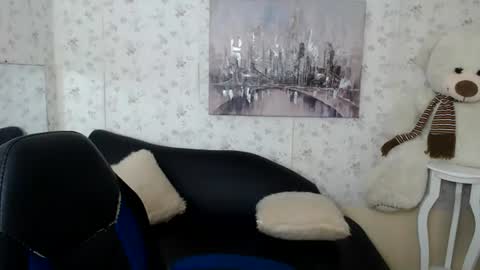 Snapshot of mature_martina_ chatting on June 17, 10:00 pm Martina online show from June 17, 10:00 pm