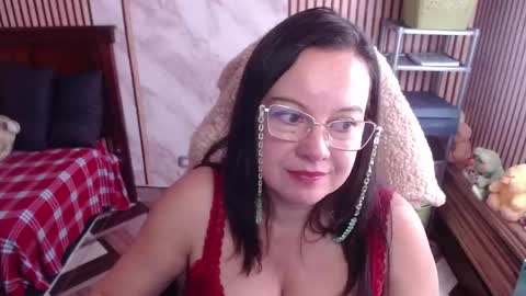 Sonia online show from April 10, 6:34 pm