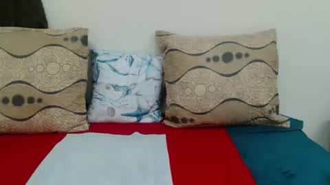 QUEEN online show from April 2, 1:20 pm