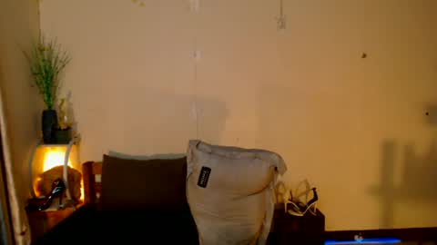 maturity_mommy_intown online show from July 7, 8:13 pm