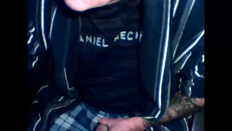 mauni1964 online show from February 2, 5:39 am