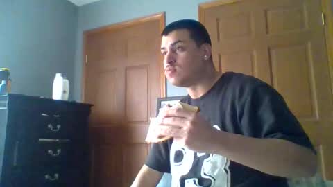 mauricescott online show from February 19, 8:05 pm