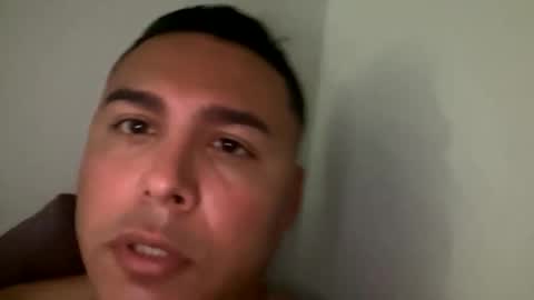 Snapshot of mauricio760p chatting on October 23, 8:02 am mauricio760p online show from October 23, 8:02 am