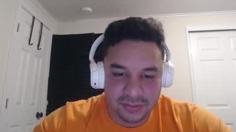 Snapshot of mauro656 chatting on November 7, 12:21 am mauro656 online show from November 7, 12:21 am