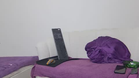 Snapshot of mauro_real_man chatting on March 13, 7:09 pm mauro_real_man online show from March 13, 7:09 pm