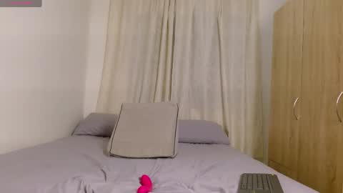 mav__rossi online show from May 15, 11:56 pm