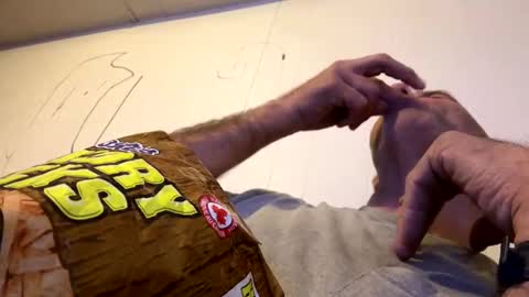 Snapshot of maverick7000 chatting on January 21, 1:08 am maverick7000 online show from January 21, 1:08 am