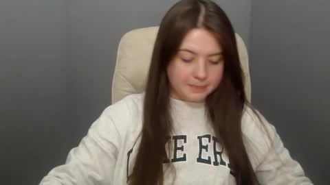 MavkaCute online show from February 21, 7:04 pm