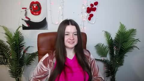 Snapshot of mavkacute chatting on May 19, 1:56 am MavkaCute online show from May 19, 1:56 am