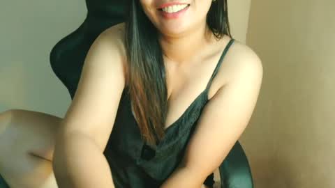 Snapshot of mawi24 chatting on June 24, 8:41 pm Mau online show from June 24, 8:41 pm