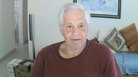 max_2017 online show from February 8, 7:27 pm