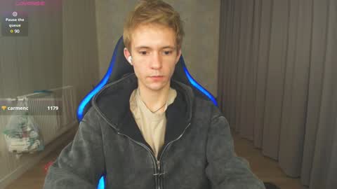 Max Gen with tats 24years  And Ethan without tats 20 years online show from December 21, 12:53 am