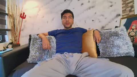 Max Hornye online show from April 9, 7:08 pm