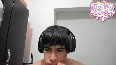 Max online show from September 19, 12:17 pm