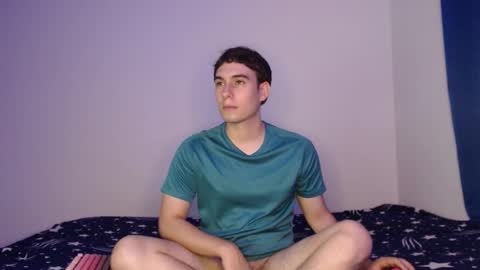 max_snow1616 online show from December 5, 6:26 pm