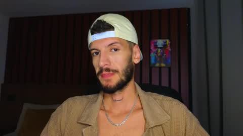 Max Taylor online show from February 7, 10:46 pm