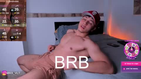 max_valiant1 online show from November 22, 3:05 am