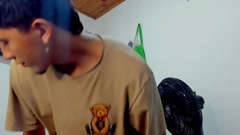 Snapshot of maxbigcock2025 chatting on December 19, 8:13 am Max online show from December 19, 8:13 am