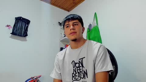 Snapshot of maxbigcock2025 chatting on December 20, 9:00 am Max online show from December 20, 9:00 am