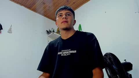 Snapshot of maxbigcock2025 chatting on January 7, 10:11 am Max online show from January 7, 10:11 am