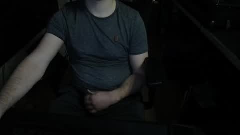 maxboner94 online show from January 21, 4:58 pm