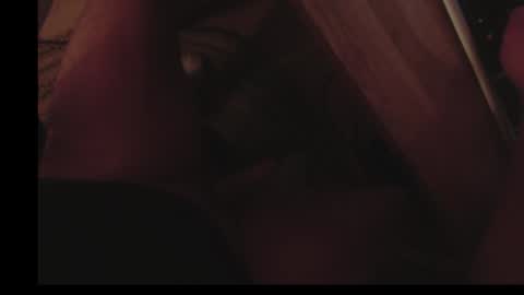 maxcamlove online show from October 3, 12:40 am