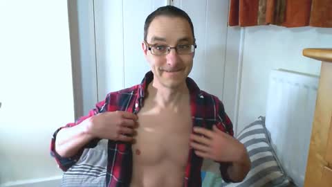 Max Davies online show from March 15, 2:56 pm