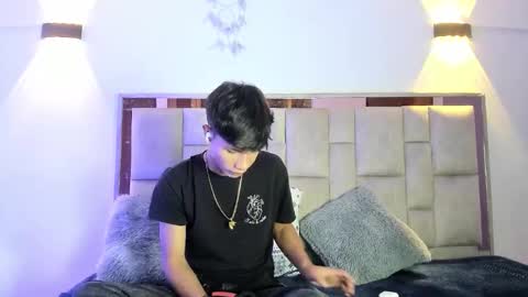 Snapshot of maxfont chatting on October 2, 7:43 pm maxfont online show from October 2, 7:43 pm