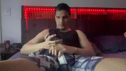 perezcouple online show from March 18, 4:26 am