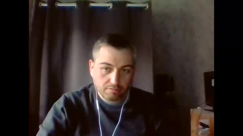 Maxime online show from February 1, 1:31 pm